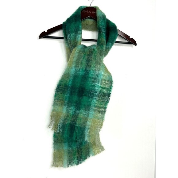Heather Glen Scotland Mohair Wool Green Plaid Scarf 70X9 Soft Winter Neck Wrap E - Picture 2 of 9